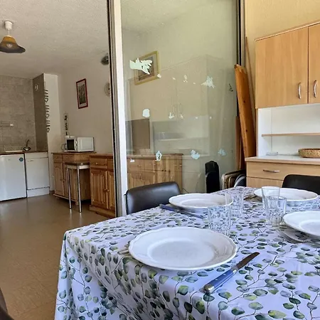 Apartman 2 Pieces Avec Piscine, Parking, A 400m De La - - Fr-1-225-629 *